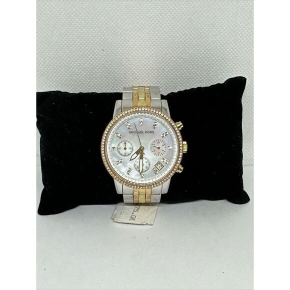 Michael Kors Ritz MK5650 Women Tri-Tone Stainless Steel Analog Dial Watch NUL55 main image 9